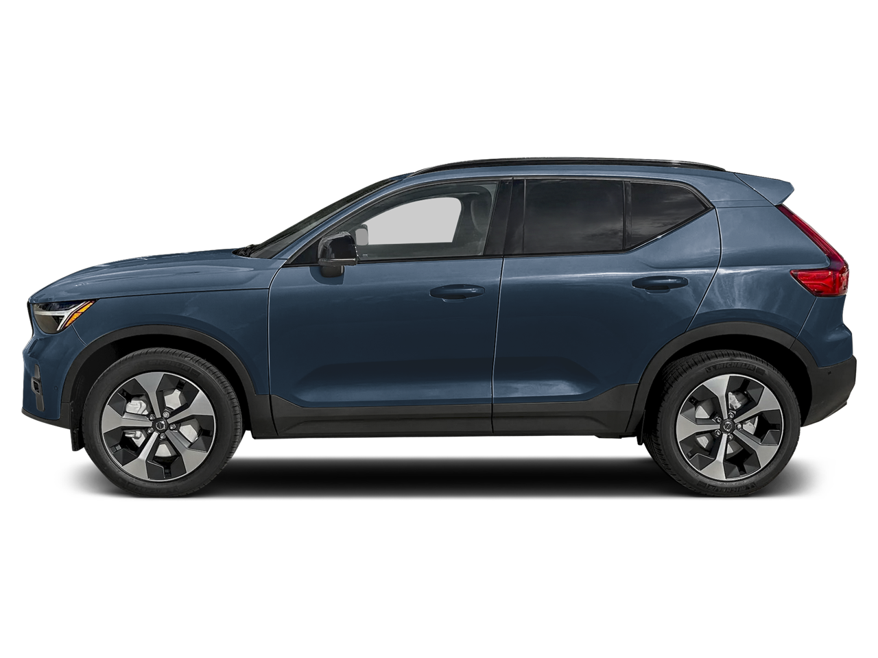 2026 Volvo XC40 B5 Core