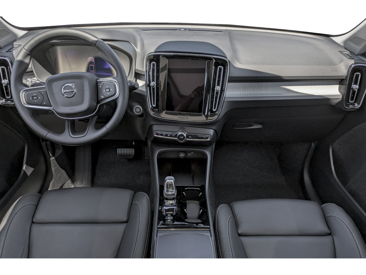 2026 Volvo XC40 B5 Plus