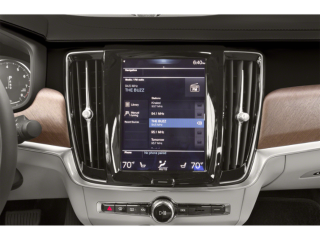 2018 Volvo S90 T6 Momentum