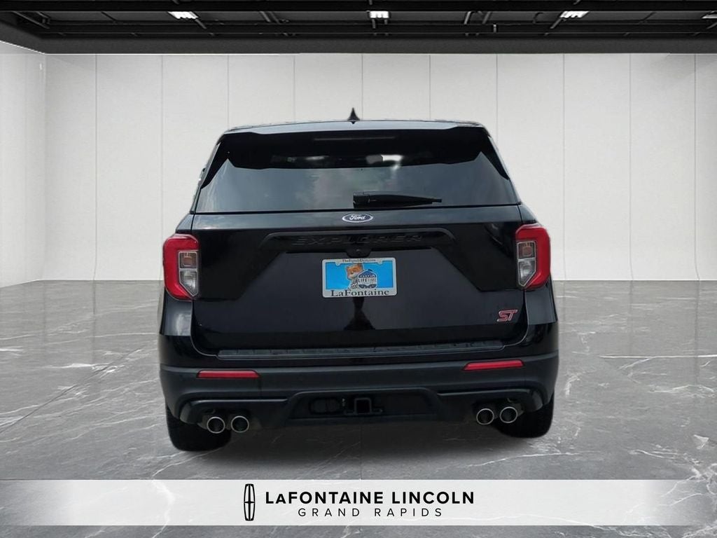 2022 Ford Explorer ST