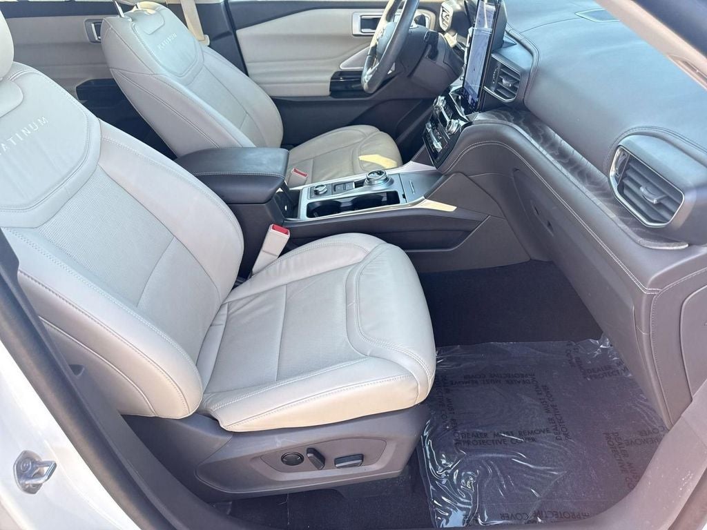2023 Ford Explorer Platinum