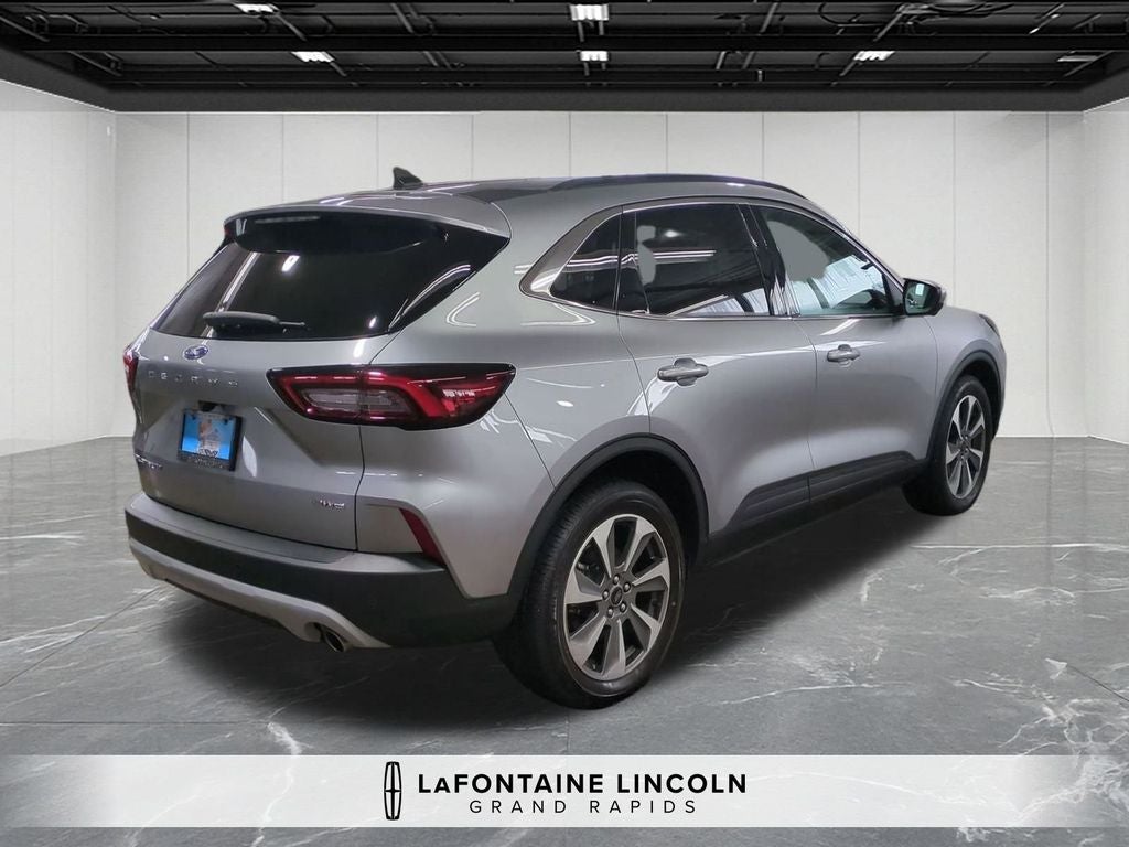 2023 Ford Escape Platinum