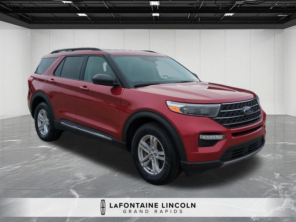 2023 Ford Explorer XLT
