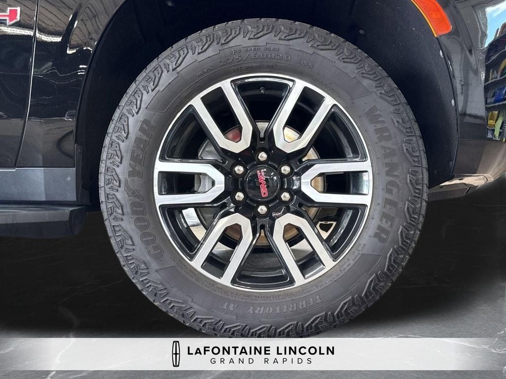 2023 GMC Yukon AT4