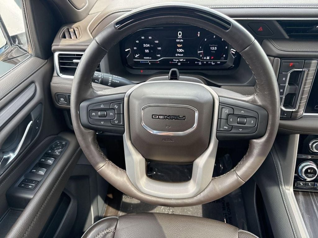 2023 GMC Yukon XL Denali