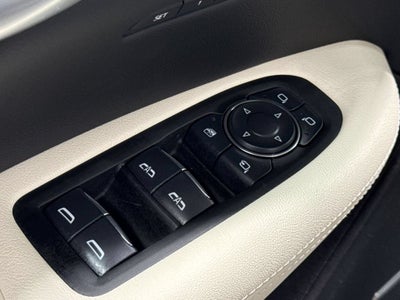 2024 Cadillac XT5 Sport