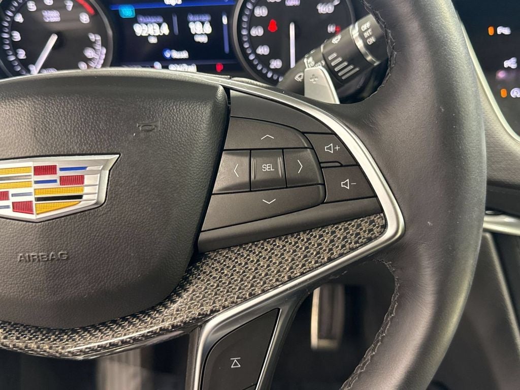 2024 Cadillac XT5 Sport