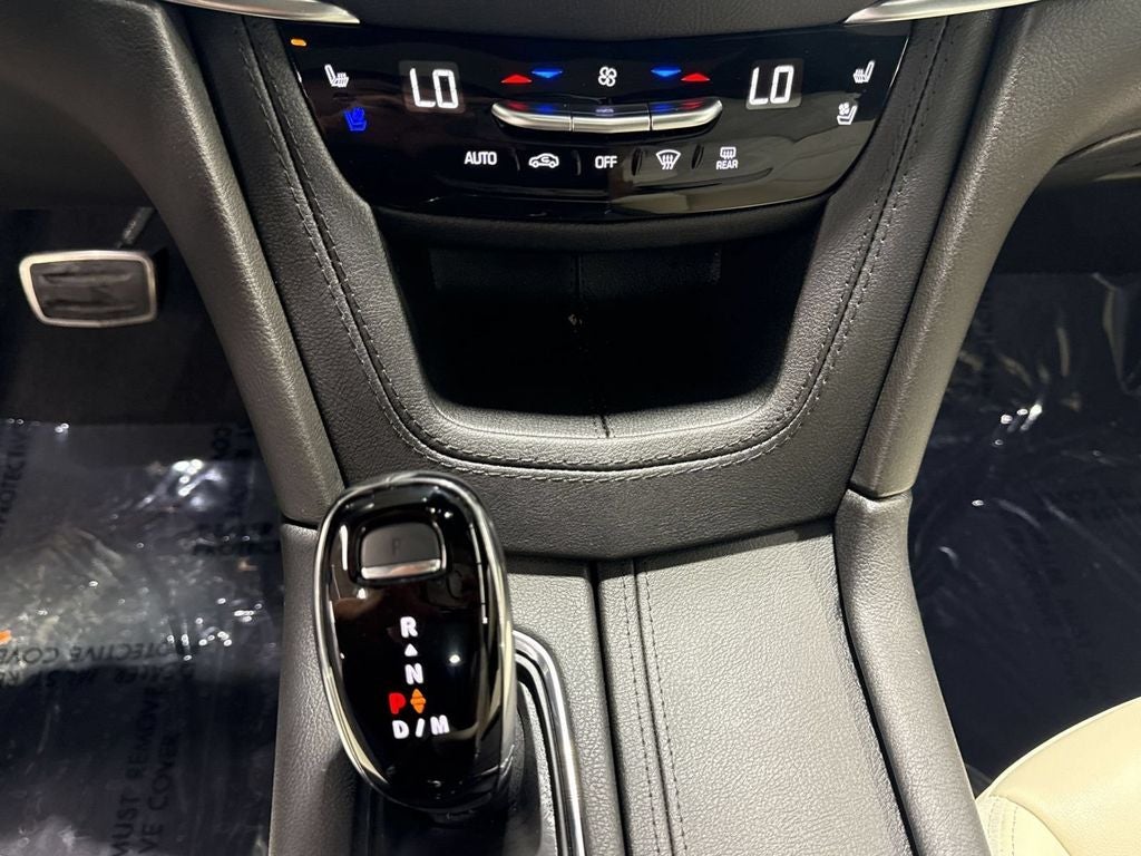 2024 Cadillac XT5 Sport