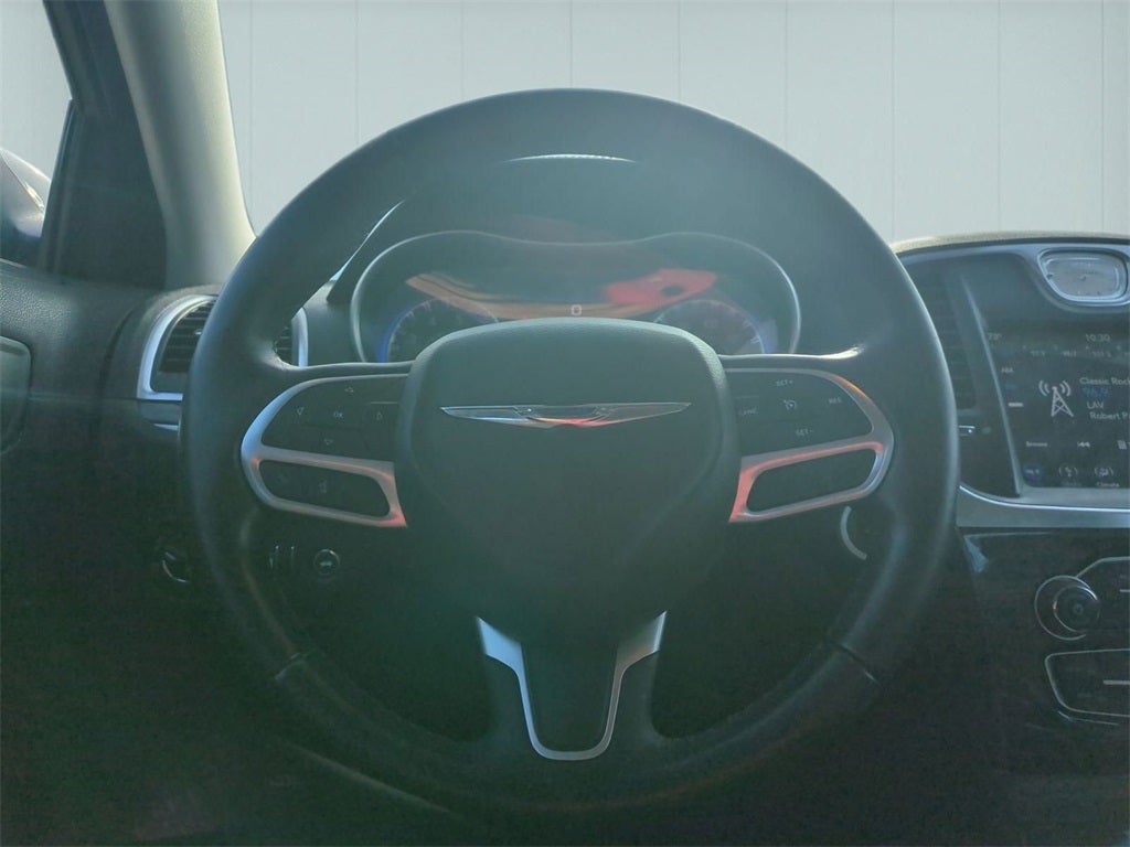 2018 Chrysler 300 Touring