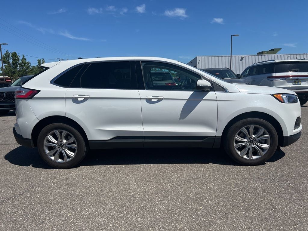 2023 Ford Edge Titanium