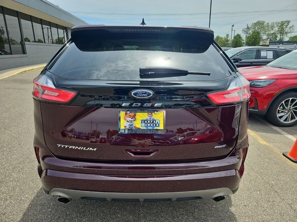 2024 Ford Edge Titanium