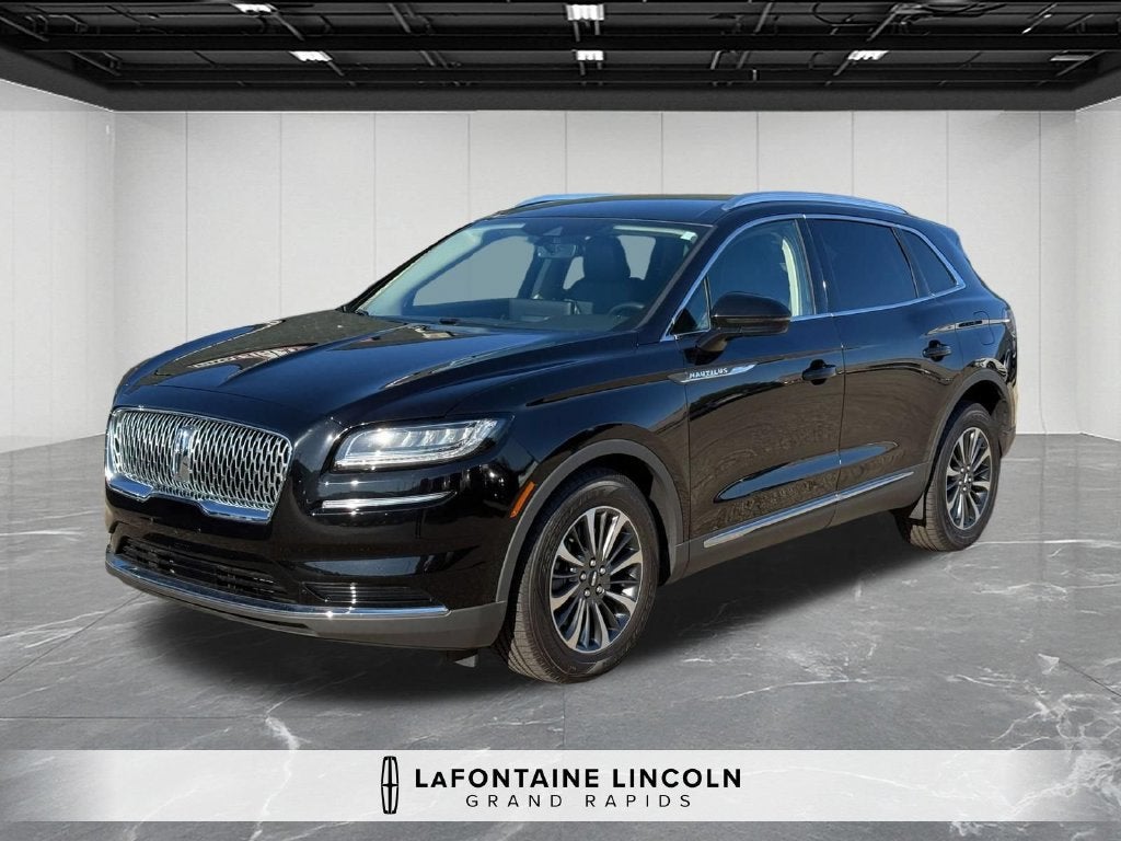2023 Lincoln Nautilus Standard