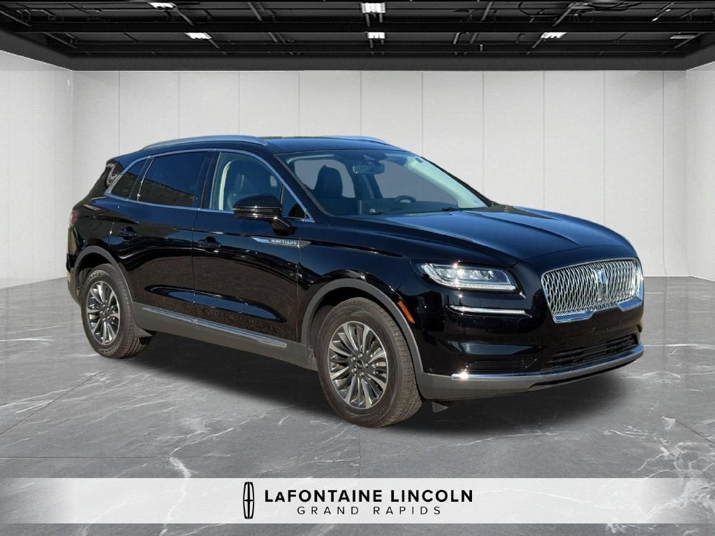 2023 Lincoln Nautilus Standard