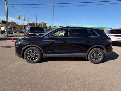 2022 Lincoln Nautilus Standard