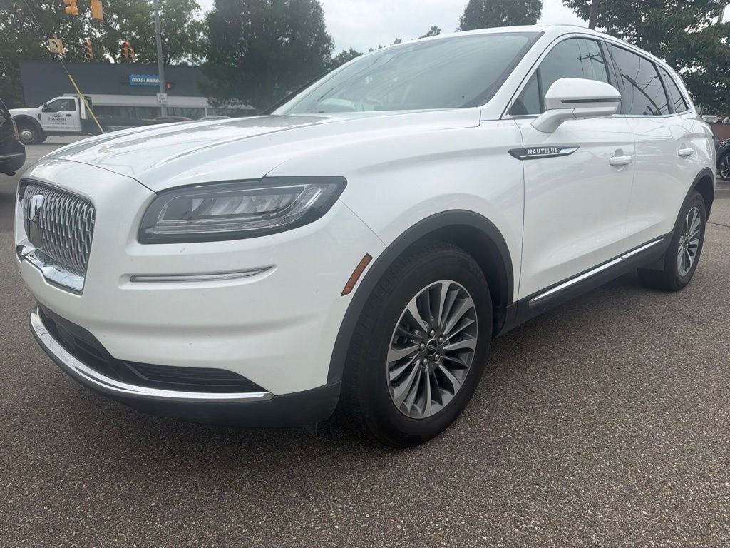 2023 Lincoln Nautilus Standard