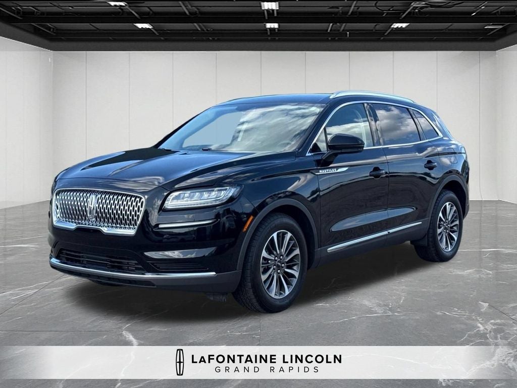 2023 Lincoln Nautilus Standard