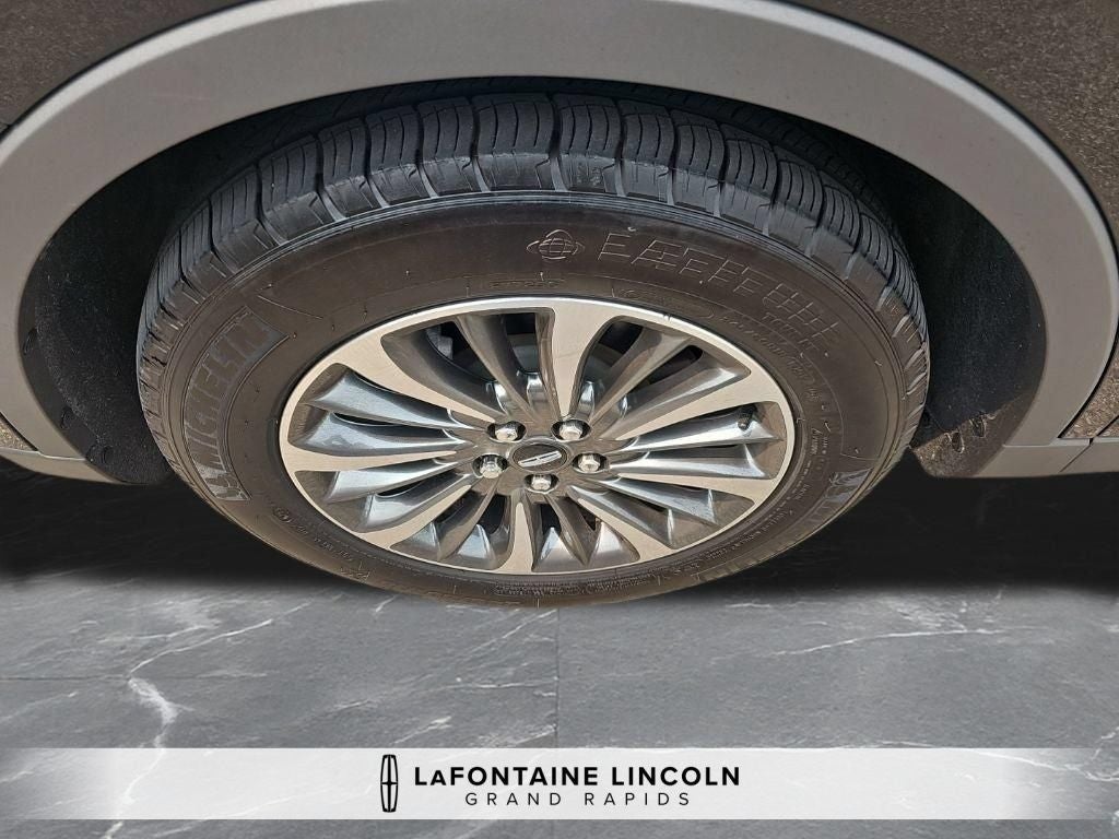 2023 Lincoln Nautilus Reserve