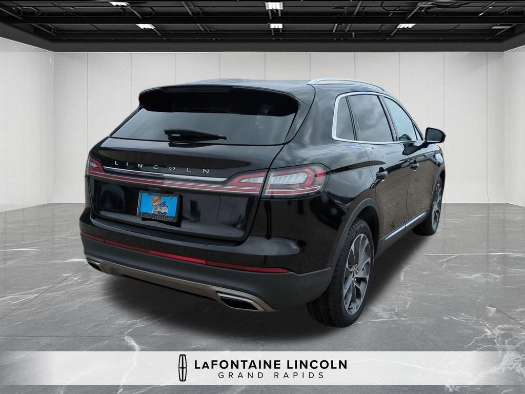 2022 Lincoln Nautilus Reserve