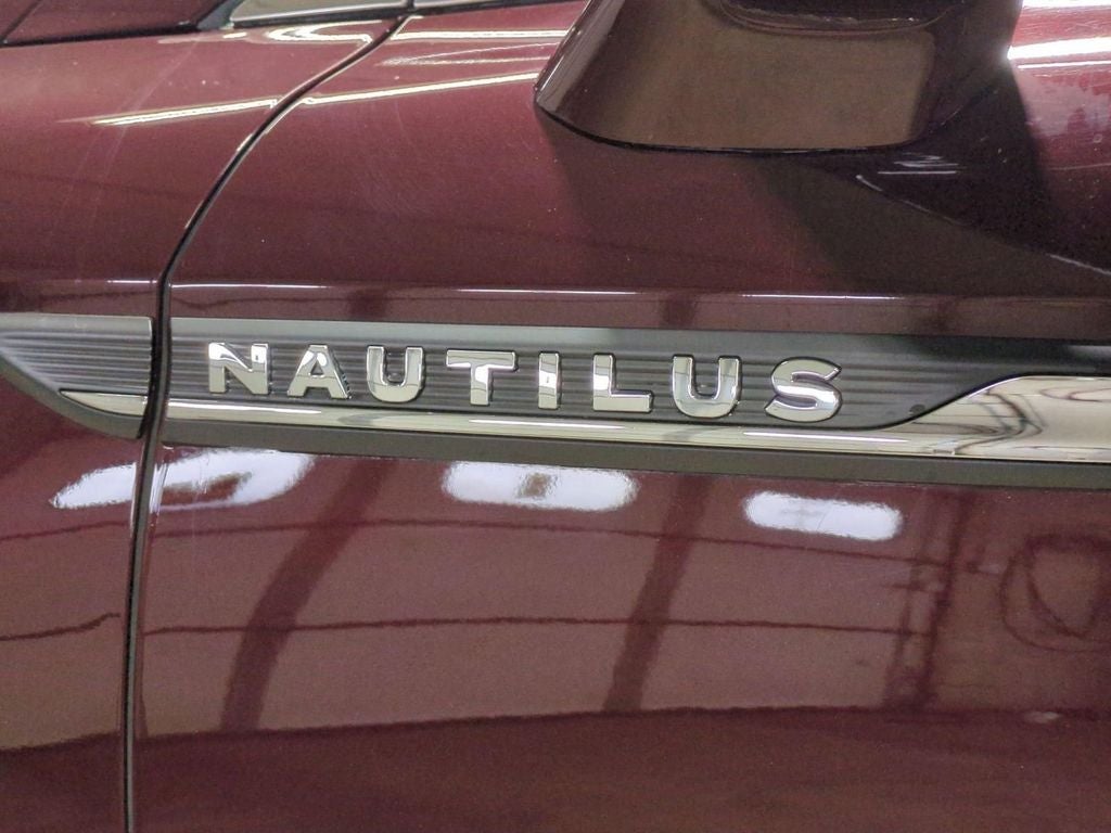 2020 Lincoln Nautilus Reserve