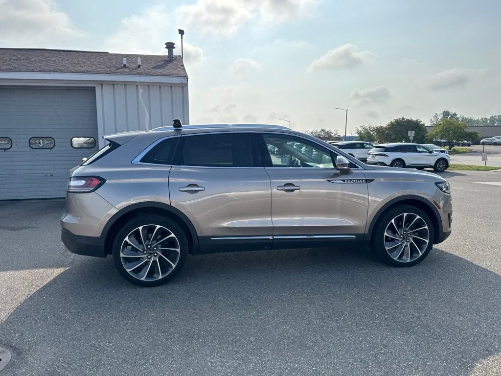 2020 Lincoln Nautilus Reserve
