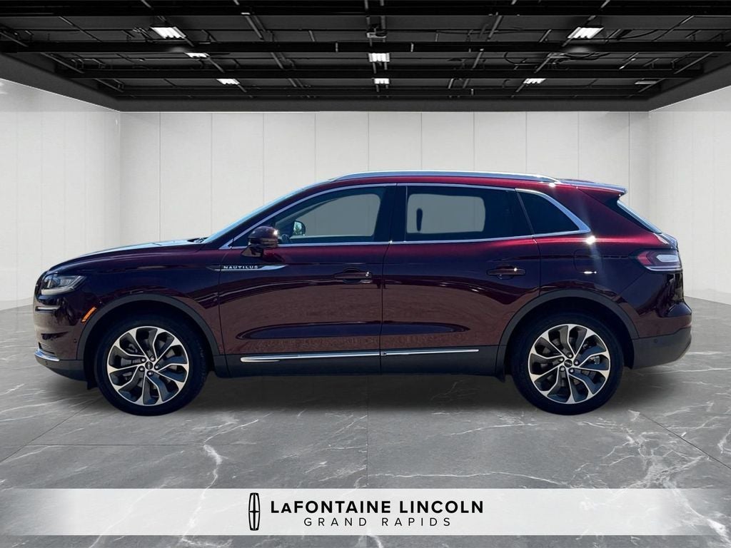 2023 Lincoln Nautilus Reserve