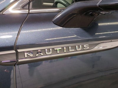 2021 Lincoln Nautilus Reserve