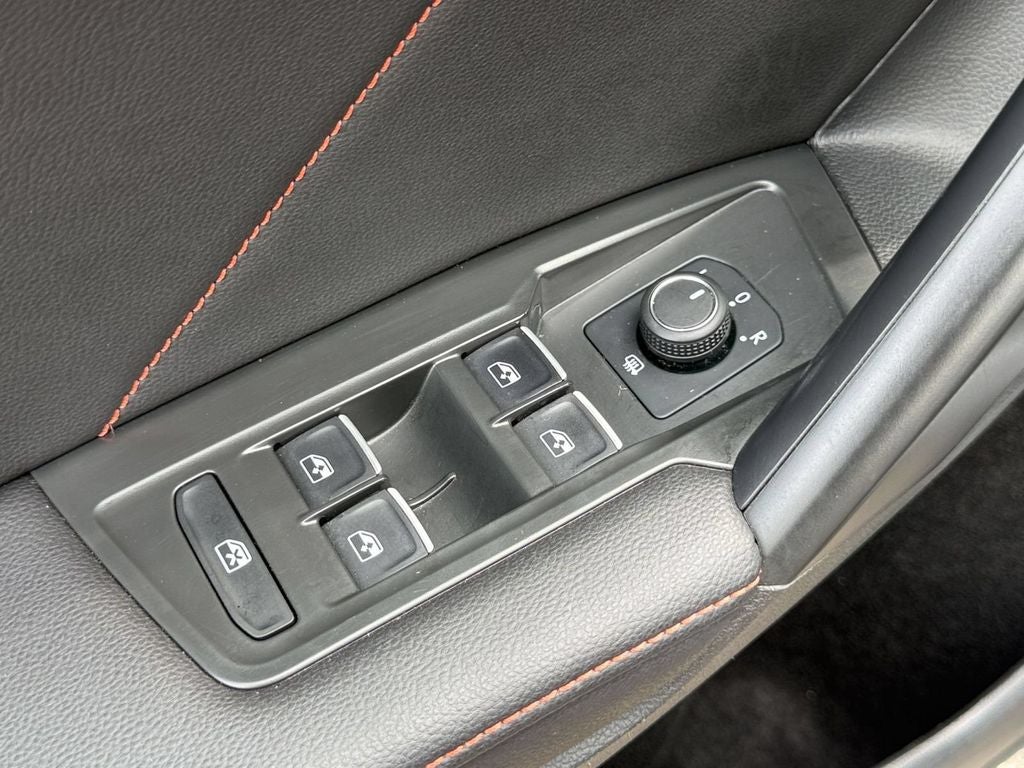 2024 Volkswagen Tiguan 2.0T Wolfsburg Edition