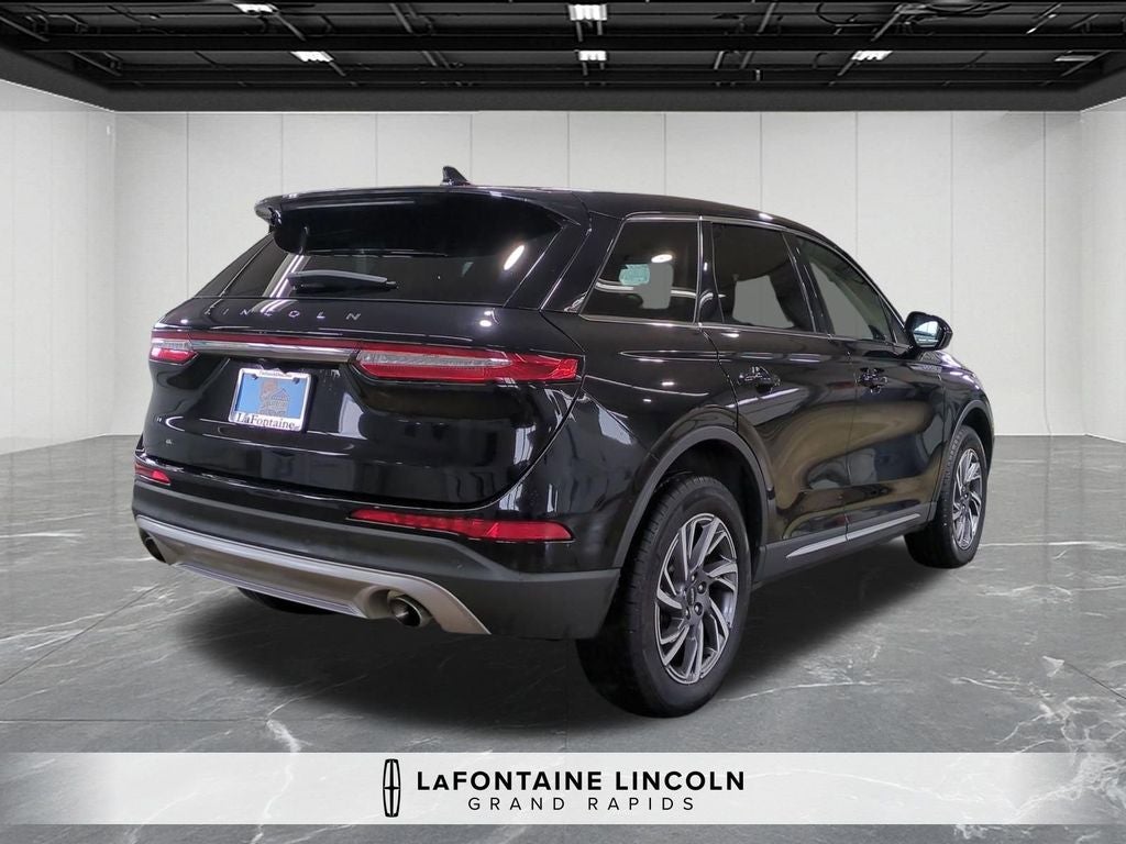 2024 Lincoln Corsair Premiere