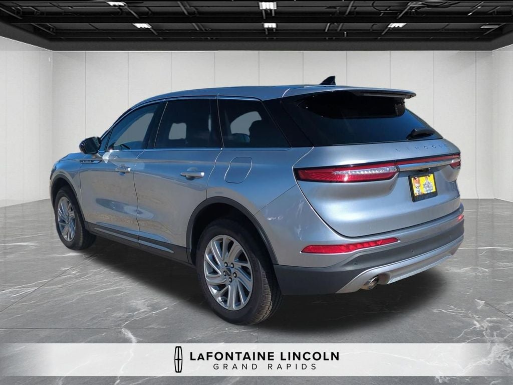 2023 Lincoln Corsair Standard