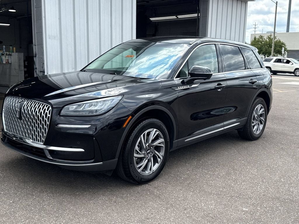 2023 Lincoln Corsair Standard