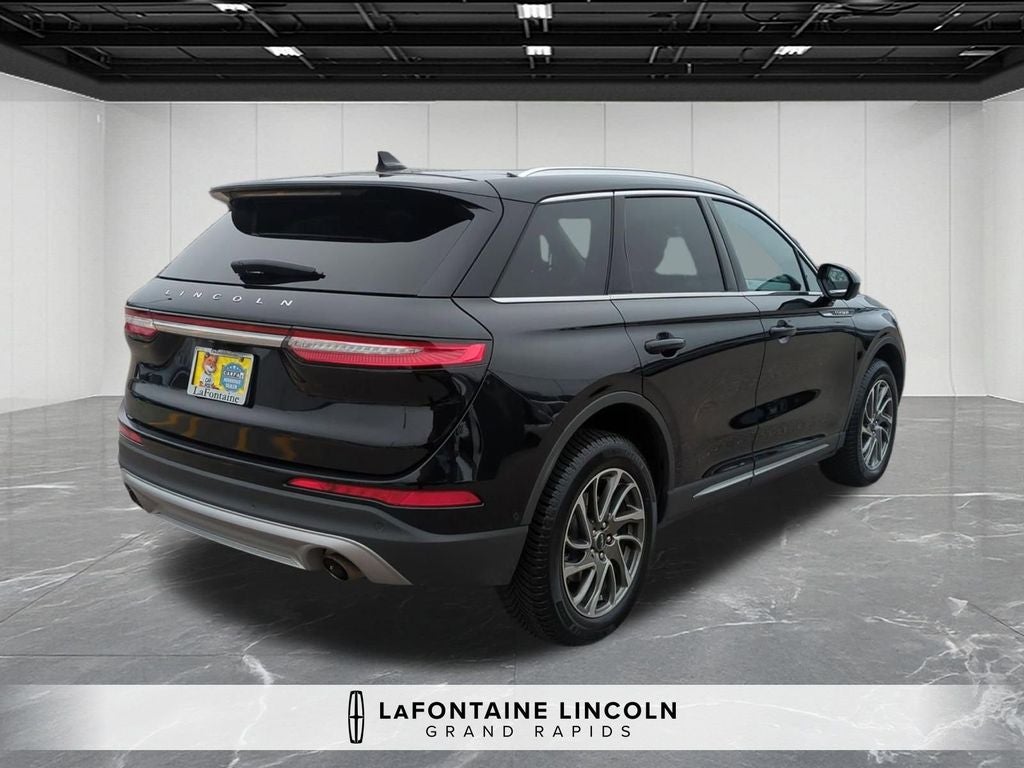 2021 Lincoln Corsair Standard