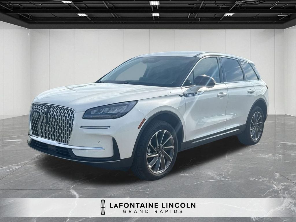 2023 Lincoln Corsair Standard