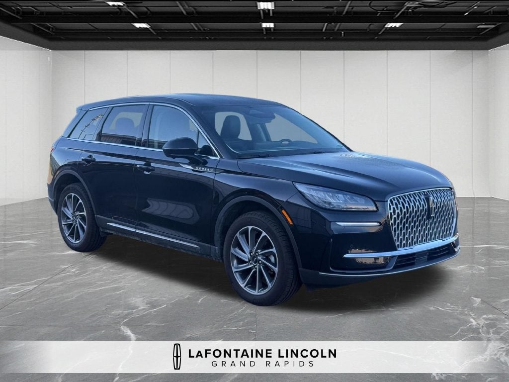 2023 Lincoln Corsair Standard