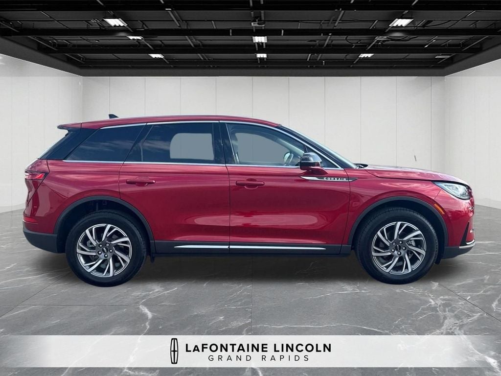 2023 Lincoln Corsair Standard