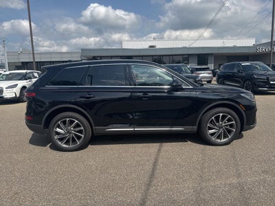 2024 Lincoln Corsair Premiere