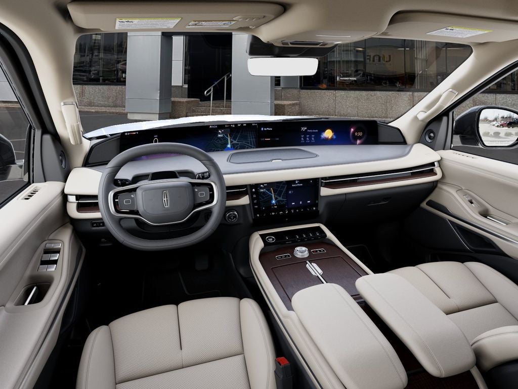 2027 Lincoln Navigator Reserve