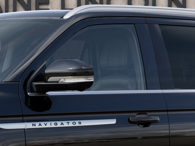 2027 Lincoln Navigator Reserve InTransit
