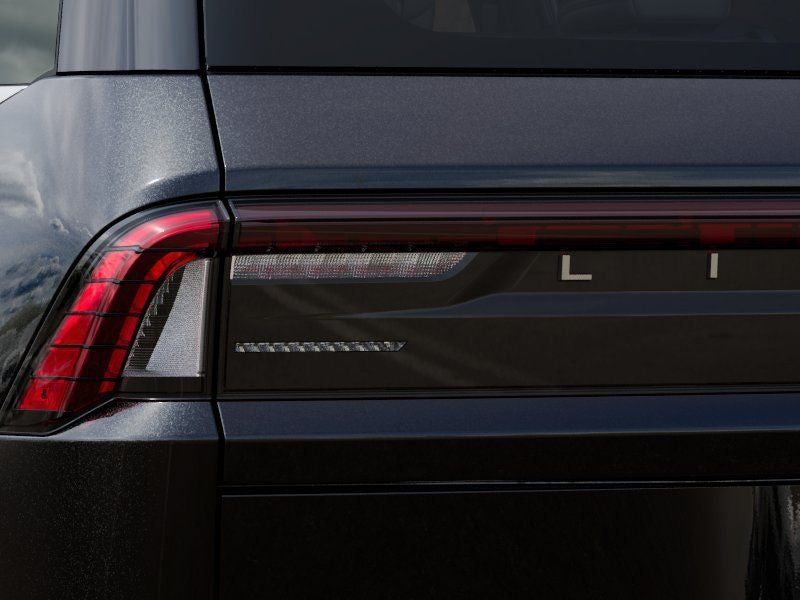 2027 Lincoln Navigator Reserve InTransit