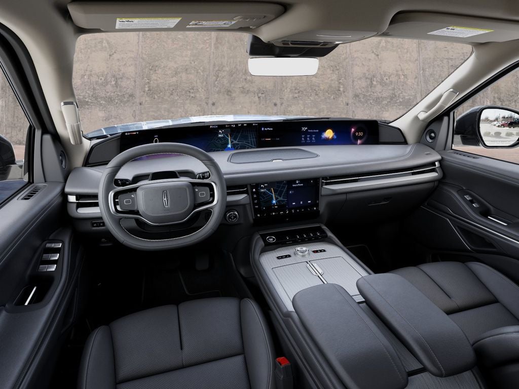 2027 Lincoln Navigator Reserve InTransit