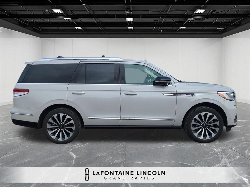 2023 Lincoln Navigator Reserve