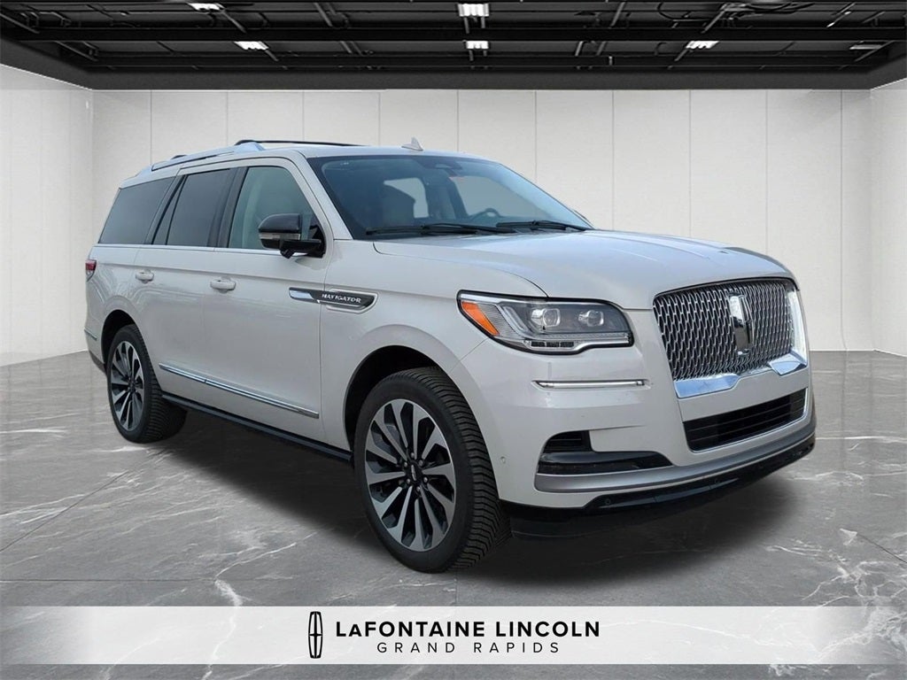 2023 Lincoln Navigator Reserve