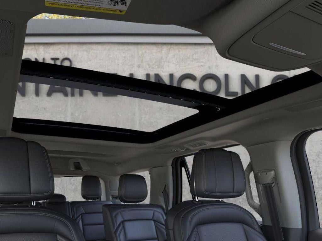 2026 Lincoln Navigator Reserve InTransit