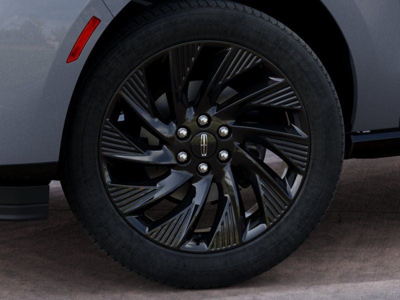 2027 Lincoln Navigator Reserve InTransit