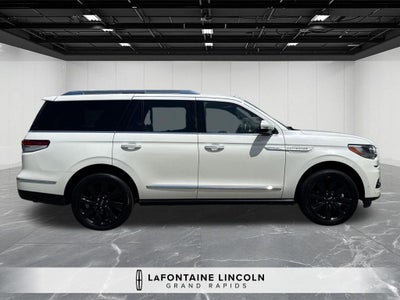 2023 Lincoln Navigator Reserve