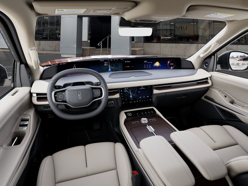 2027 Lincoln Navigator Reserve
