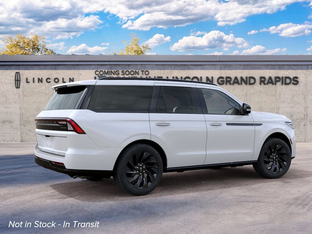 2027 Lincoln Navigator Reserve InTransit