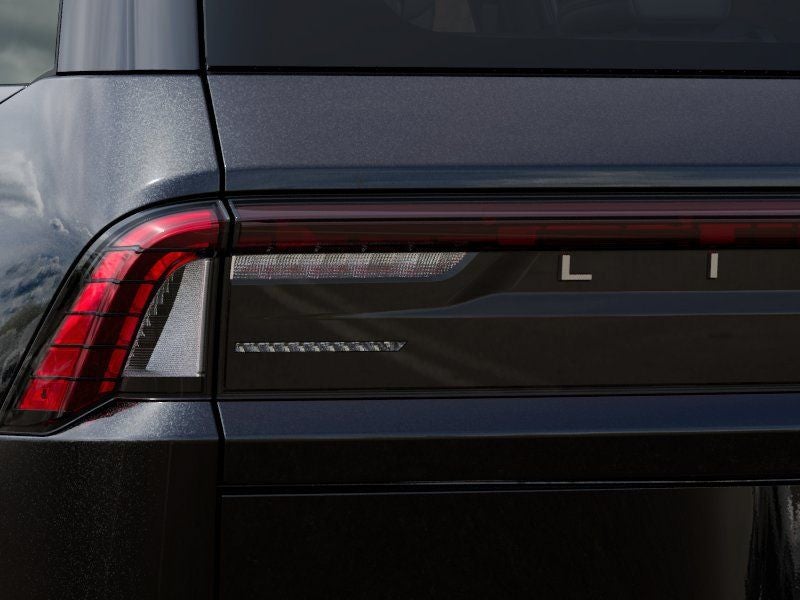 2027 Lincoln Navigator Reserve InTransit