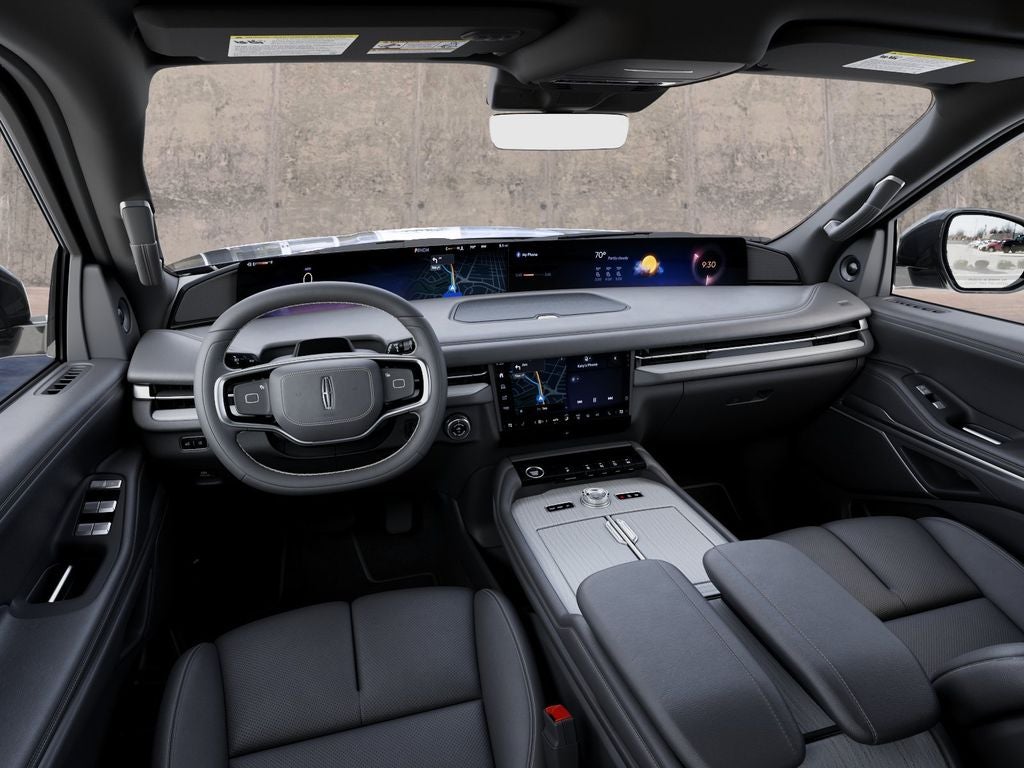 2027 Lincoln Navigator Reserve InTransit