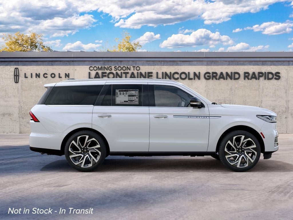 2027 Lincoln Navigator Reserve InTransit