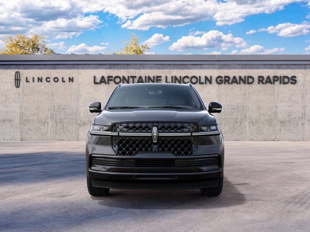 2027 Lincoln Navigator Reserve InTransit